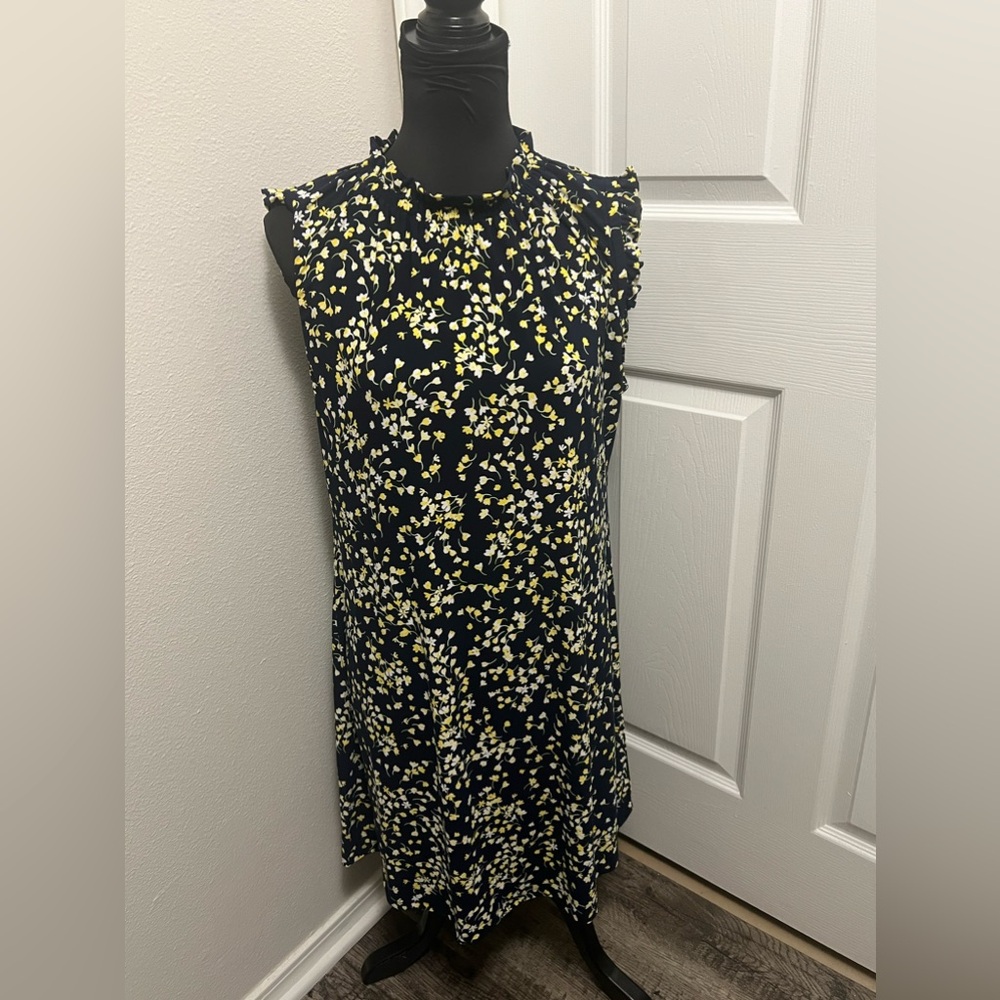 NWT Navy/Yellow Floral Tommy Hilfiger Short Dress